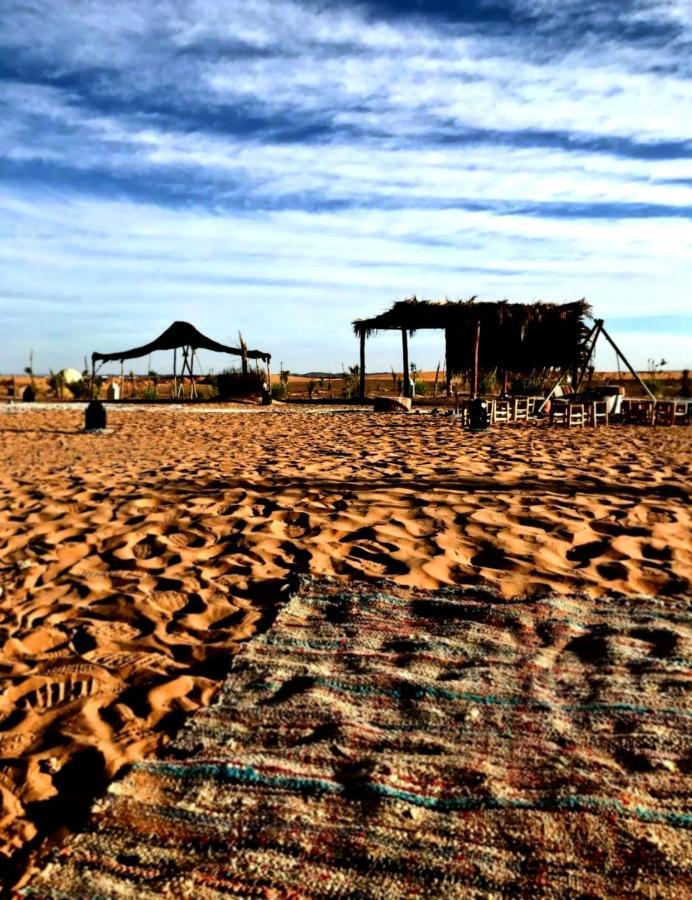 Krich Camp Hotell Merzouga Exteriör bild